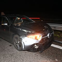 Auffahrkollision zwischen zwei Autos